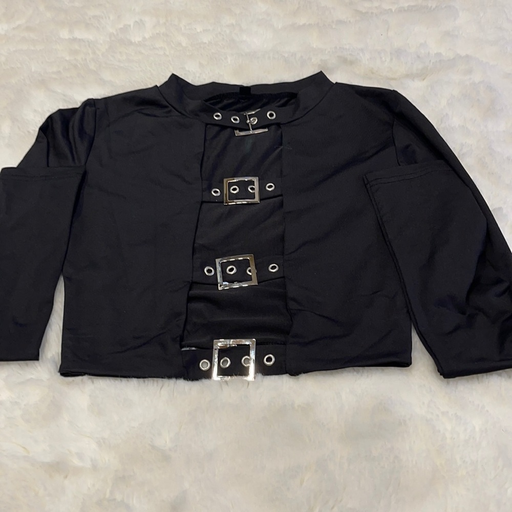 Blake Black top  long sleeve Super cute details in the middle